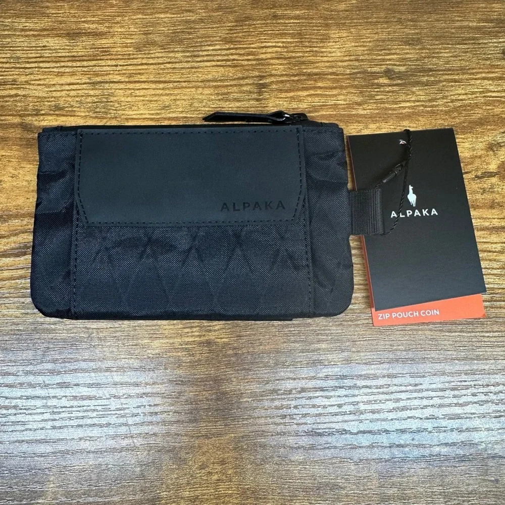 NEW Alpaka Zip Pouch Coin Black VX21 X-Pac Magnetic Wallet AD010610103 NWT